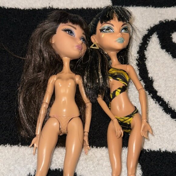 Monster High Purple Convertible with Dolls - Picture 4 of 5